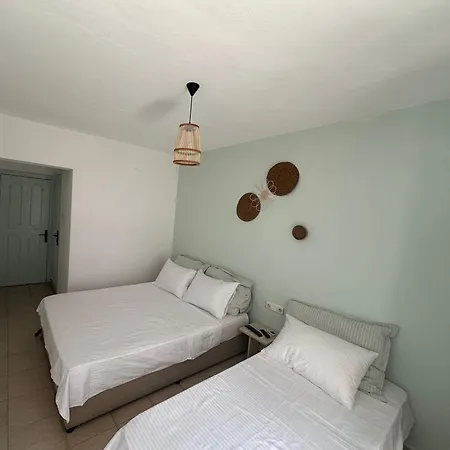 فندق مبيت وإفطار Thetis